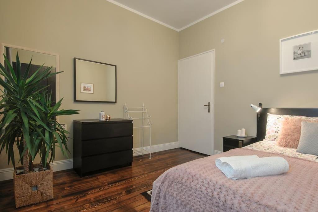 3 Bdr - Top Center Artistic Apartment - 115 M2 Szófia Kültér fotó